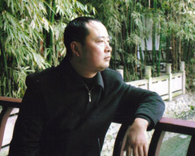 李尤俊