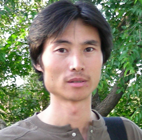 傅希云