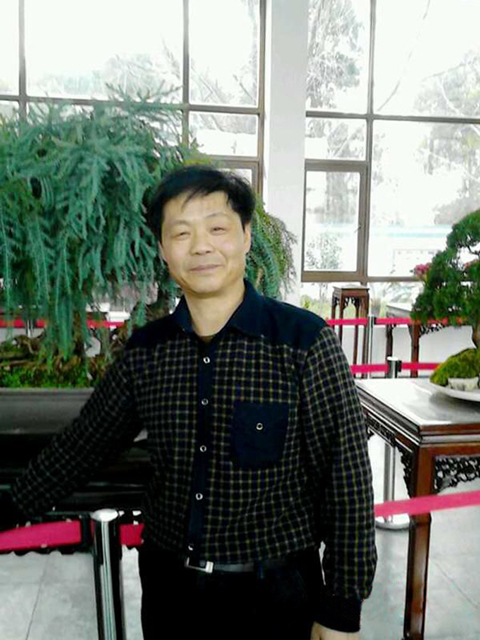 周慧妍书法艺术研究所-韩国书研究会中韩书法交流展在釜山举行