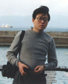 李镛