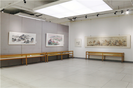 中国生态文明万里行走进宋庄——抱朴守真浑然天成 解天成书画作品展在京开幕